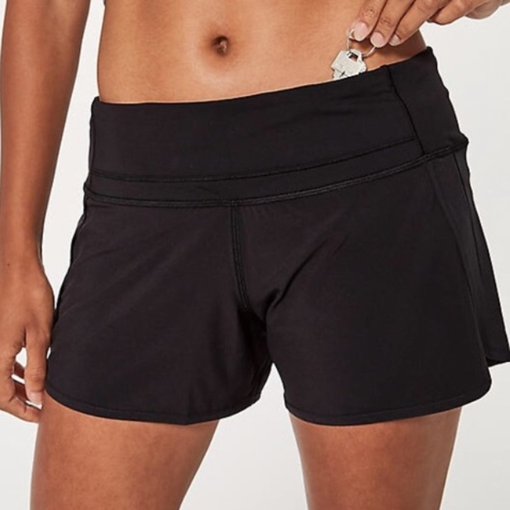 Lululemon run times black shorts size 4